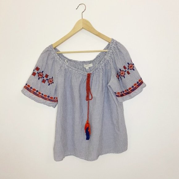 LOFT Playa Off Shoulder Embroidered Tassel Top M - Picture 4 of 8
